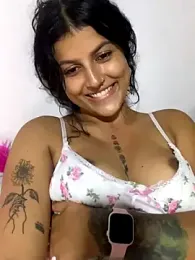 LinaSwitt webcam stripchat model stream image
