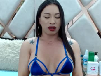 erika_lind3r webcam chaturbate model stream image
