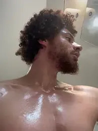Clearlytothepoint420 webcam model stream image