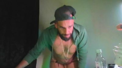 GuyST webcam model stream image
