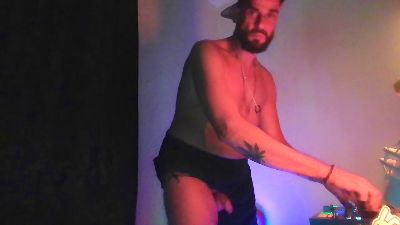 GuyST webcam model stream image