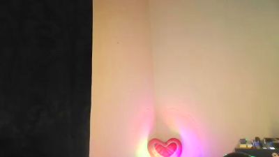 GuyST webcam model stream image