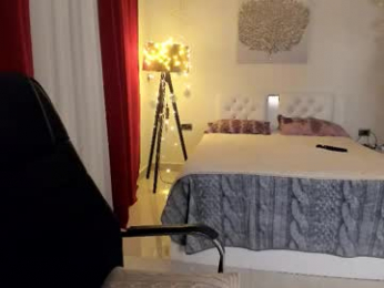 colette1w webcam model stream image