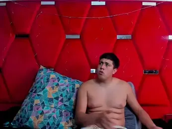 Emmaanddarling webcam model stream image