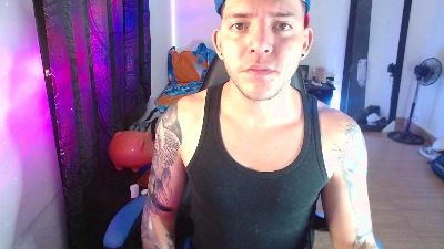 ReyCaldeira webcam model stream image
