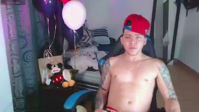 ReyCaldeira webcam model stream image