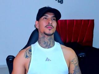 Jiro Kenji webcam model stream image