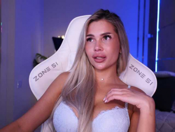 hey_Babyfaces webcam bongacams model stream image