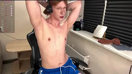 carthylovvve webcam stripchat model stream image