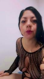 bella_milf1 webcam model stream image