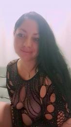 bella_milf1 webcam model stream image