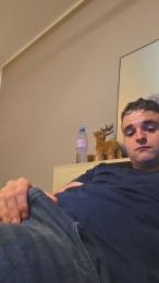 Robi2005i5 webcam model stream image