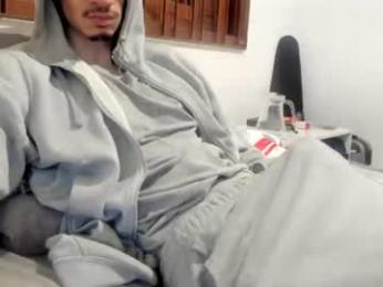 moderdelier webcam model stream image