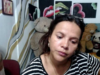 Manazahot99 webcam model stream image