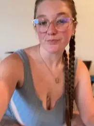 PussiesnCream_ webcam model stream image