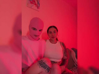 lovebarbiebig webcam bongacams model stream image