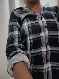 4U143 webcam stripchat model stream image