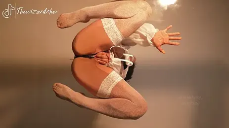 Thewizardcherry webcam model stream image