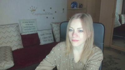 CherishSia webcam cam4 model stream image