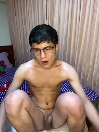 Bryanwild webcam model stream image