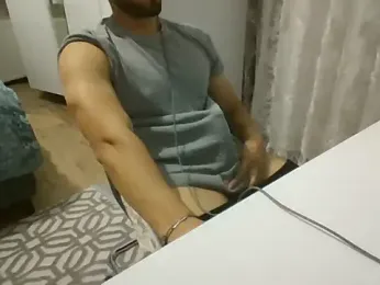 HighSchoolboy21 webcam stripchat model stream image