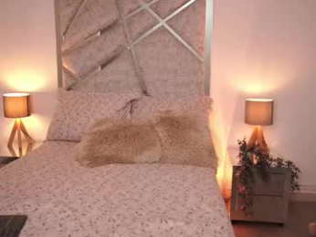 salomedyla webcam model stream image