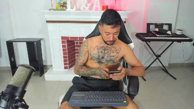 dereck_karte webcam model stream image