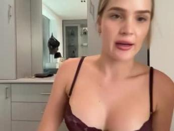 xo_madeline webcam model stream image