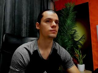 Keanu Crow webcam flirt4free model stream image