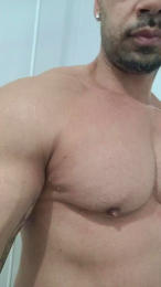 mnBrown webcam model stream image