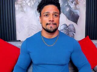Mike Esteves webcam model stream image