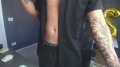 OscarWills webcam model stream image