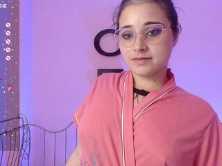 Cony Hathaway webcam model stream image
