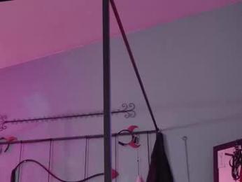 bellaskeykeeper webcam model stream image