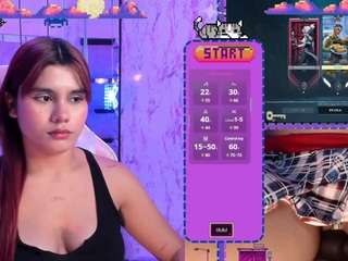 sarahillgames webcam model stream image