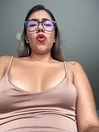 sara_calderon webcam stripchat model stream image