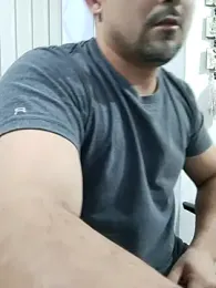 Bradd_32 webcam model stream image
