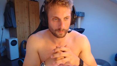 blueeyes839 webcam model stream image