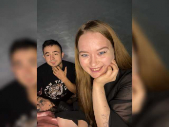 SinDooll webcam model stream image