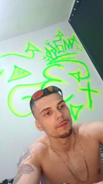 Zyonprive webcam model stream image
