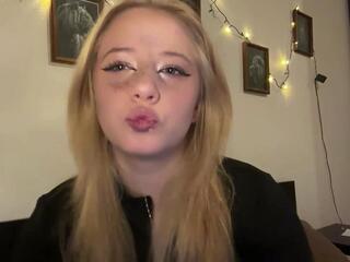 Debera Winburn webcam preview