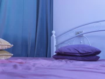 still__eva webcam model stream image