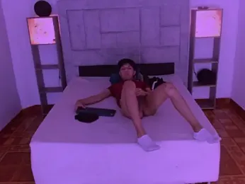 Mortelle_ webcam model stream image