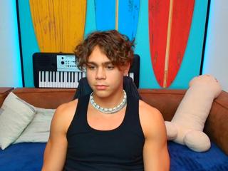 Spencer Roth webcam model stream image