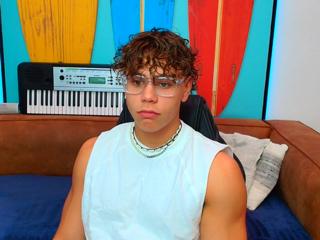 Spencer Roth webcam model stream image