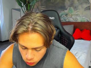 Spencer Roth webcam model stream image