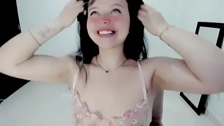 ariakyubi webcam model stream image