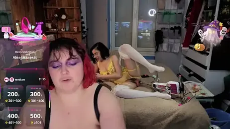 LisandreLaVenale webcam stripchat model stream image