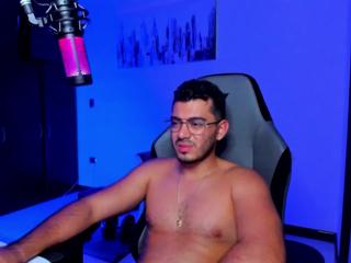 Bruno Oconer webcam model stream image