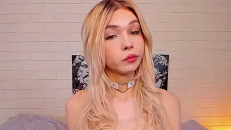 Blondy_Fina webcam model stream image